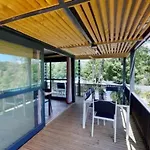 Zecamping 4 Etoiles Animaux Acceptes Tennis Piscine Couverte Vic-sur-Cère