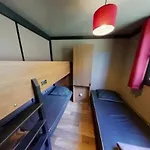 مكان تخييم Zecamping 4 Etoiles Animaux Acceptes Tennis Piscine Couverte