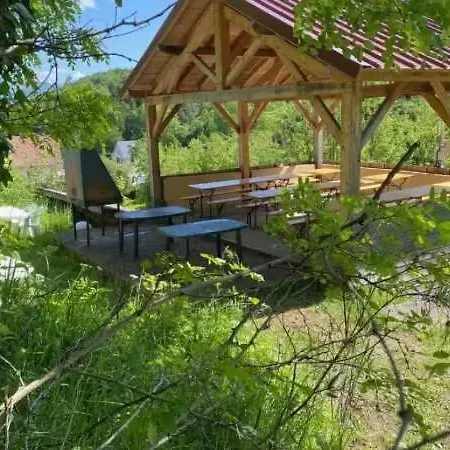 - Piscine - Ccbbdag * Vic-sur-Cère