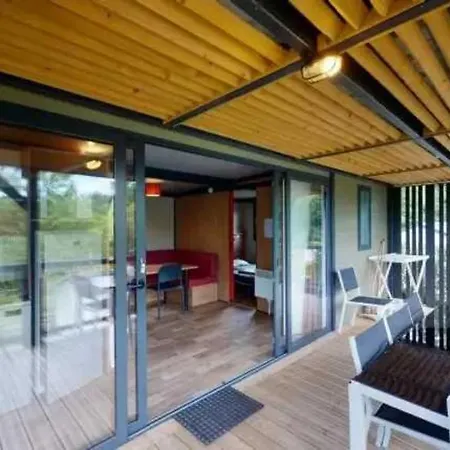 Camping - Piscine - Ccbbdag Vic-sur-Cère