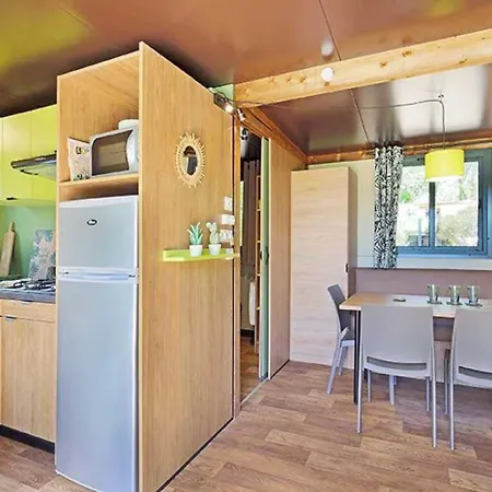 - Piscine - Ccbbdag Vic-sur-Cère