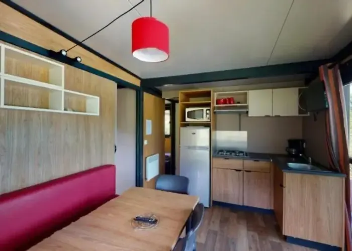 Zecamping 4 Etoiles Animaux Acceptes Tennis Piscine Couverte