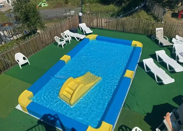 Zecamping 4 Etoiles Animaux Acceptes Tennis Piscine Couverte 4*