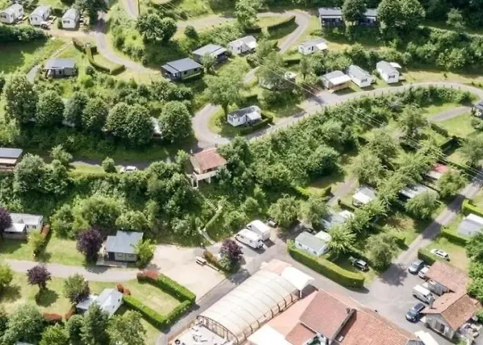 Кемпинг Zecamping 4 Etoiles Animaux Acceptes Tennis Piscine Couverte