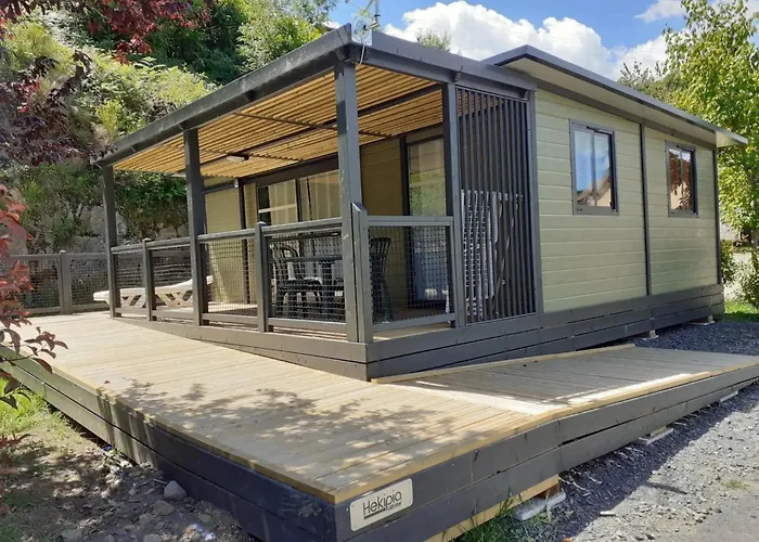 Zecamping 4 Etoiles Animaux Acceptes Tennis Piscine Couverte Kemping Vic-sur-Cère