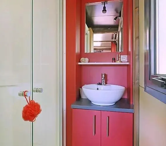 Zecamping 4 Etoiles Animaux Acceptes Tennis Piscine Couverte Кемпинг 4*